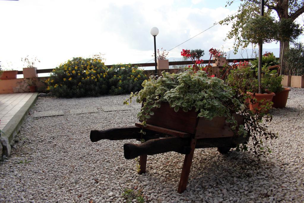 Il Pioppo Bed & Breakfast Veroli Exterior foto