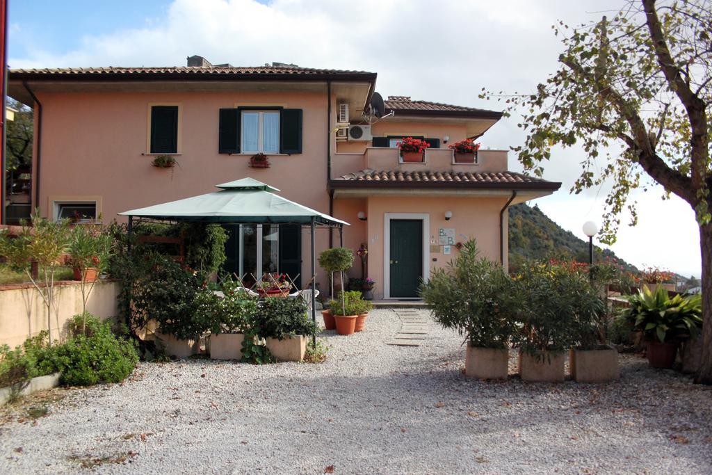 Il Pioppo Bed & Breakfast Veroli Exterior foto